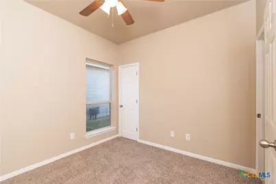8020 Hawthorn, Temple, TX 76502 - Photo 4