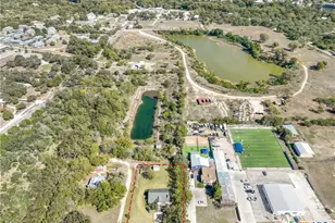 846 Ewelling Ln, New Braunfels, TX 78130 - Photo 46