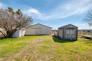 829 State Hwy 21, Cedar Creek, TX 78612 - Photo 1