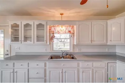 829 State Highway 21, Cedar Creek, TX 78612 - Photo 20