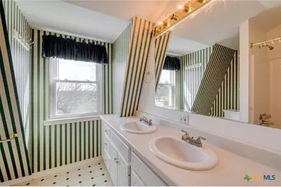 829 State Highway 21, Cedar Creek, TX 78612 - Photo 34