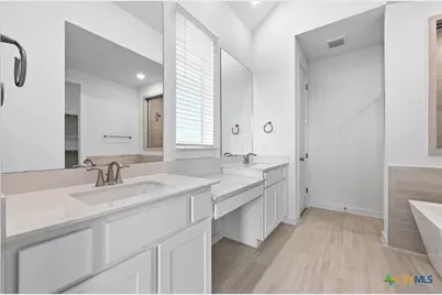 164 Stock Pond Trail, Kyle, TX 78640 - Photo 10