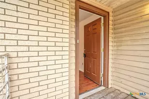 726 Old Martindale Rd, San Marcos, TX 78666 - Photo 2