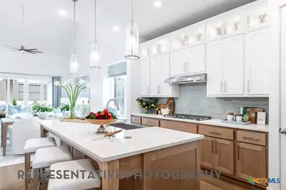 2414 Briggs Summit, San Antonio, TX 78245 - Photo 2