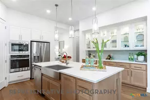 2558 High Ground, San Antonio, TX 78245 - Photo 2