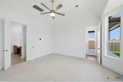 2558 High Ground, San Antonio, TX 78245 - Photo 10
