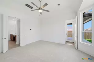 2558 High Ground, San Antonio, TX 78245 - Photo 10