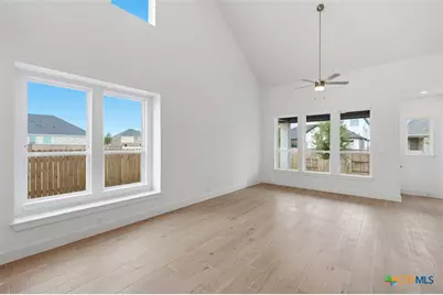 2558 High Ground, San Antonio, TX 78245 - Photo 6