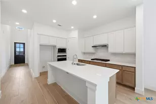 2558 High Ground, San Antonio, TX 78245 - Photo 2