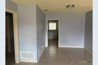 1909 & 1911 Elkins Avenue, Killeen, TX 76541 - Photo 6