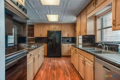 363 Kolle Street, Inez, TX 77968 - Photo 10