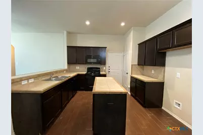 506 Creekside Circle, New Braunfels, TX 78130 - Photo 6