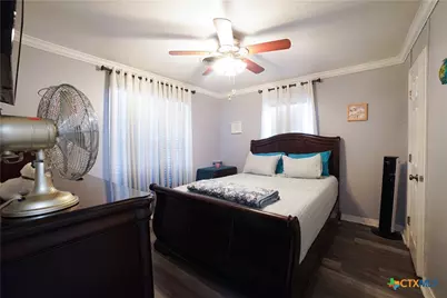 909 W Park Avenue, Temple, TX 76501 - Photo 4