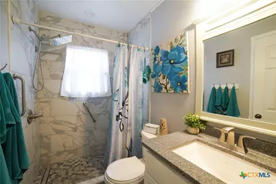 909 W Park Avenue, Temple, TX 76501 - Photo 6