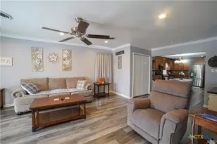 909 W Park Ave, Temple, TX 76501 - Photo 14