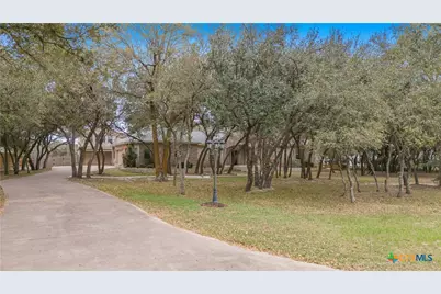 233 Post Oak Bend, Inez, TX 77968 - Photo 8