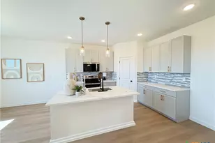 727 Liberty Park Dr, Belton, TX 76513 - Photo 6