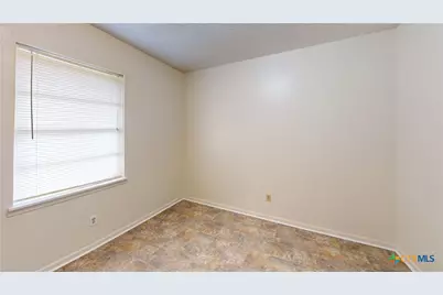 911 S 27th Street, Copperas Cove, TX 76522 - Photo 4