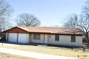 911 S 27th St, Copperas Cove, TX 76522 - Photo 1