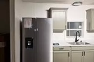 305 W Bryant St, Elm Mott, TX 76640 - Photo 6