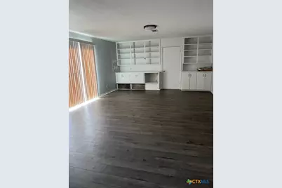 904 Edgar Street, Yoakum, TX 77995 - Photo 8