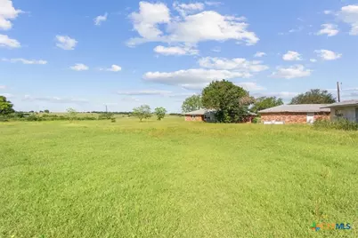 9088 Fm 437, Rogers, TX 76569 - Photo 8