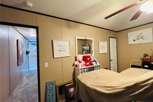 1601 Bridge St, Gatesville, TX 76528 - Photo 18