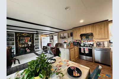 1601 Bridge Street, Gatesville, TX 76528 - Photo 6