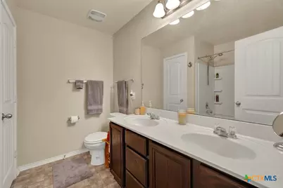 1473 S Cutler Bay, New Braunfels, TX 78130 - Photo 8