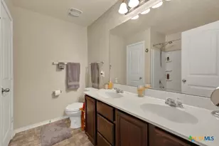 1473 S Cutler Bay, New Braunfels, TX 78130 - Photo 8