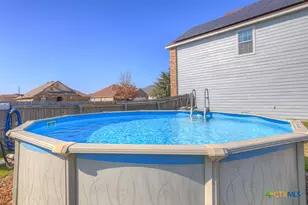 1473 S Cutler Bay, New Braunfels, TX 78130 - Photo 30