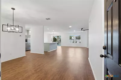 1425 Prairie Rock, New Braunfels, TX 78130 - Photo 6