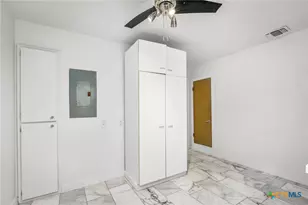 21660 Forest Waters Cir, Garden Ridge, TX 78266 - Photo 24