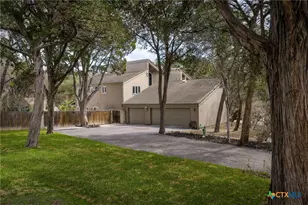 21660 Forest Waters Cir, Garden Ridge, TX 78266 - Photo 32