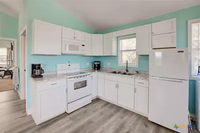 1657 Blueridge Drive, Canyon Lake, TX 78133 - Photo 10