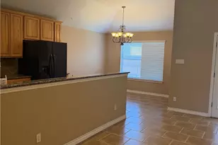 3021 Pine Valley Dr, New Braunfels, TX 78130 - Photo 4