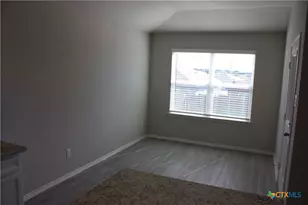 233 Mossberg Wy, New Braunfels, TX 78130 - Photo 10