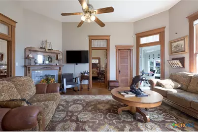 606 S Key Avenue, Lampasas, TX 76550 - Photo 30