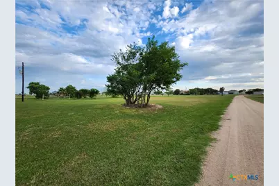 351 Mollnar Drive, Palacios, TX 77465 - Photo 14