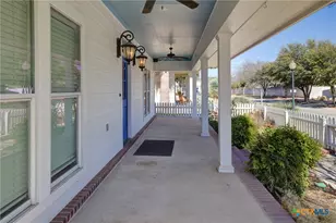 2273 Gruene Lake Dr, New Braunfels, TX 78130 - Photo 4