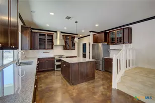 2273 Gruene Lake Dr, New Braunfels, TX 78130 - Photo 12