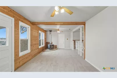 3825 Fm 467, Seguin, TX 78155 - Photo 4