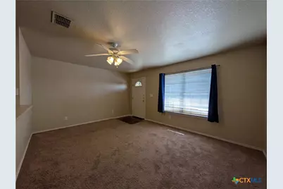 1013 Misty Acres Drive, New Braunfels, TX 78130 - Photo 6