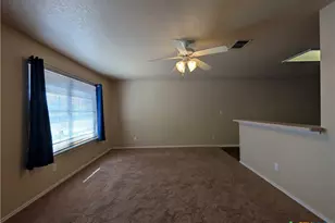 1013 Misty Acres Dr, New Braunfels, TX 78130 - Photo 2
