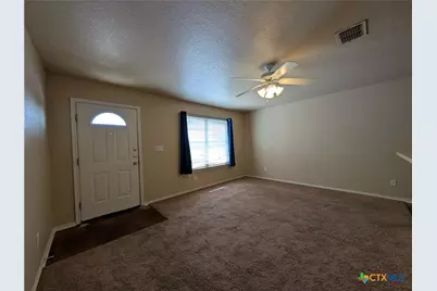 1013 Misty Acres Drive, New Braunfels, TX 78130 - Photo 4