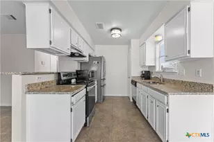 2405 Hidden Hill Dr, Killeen, TX 76543 - Photo 12