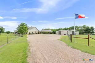 645 W Big Elm Rd, Troy, TX 76579 - Photo 2
