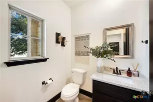 462 Curvatura, New Braunfels, TX 78132 - Photo 24