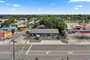 700 E Polk, Burnet, TX 78611 - Photo 1