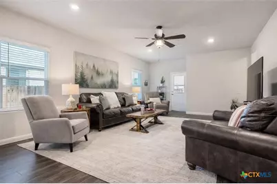 1910 Esplanade, New Braunfels, TX 78130 - Photo 4